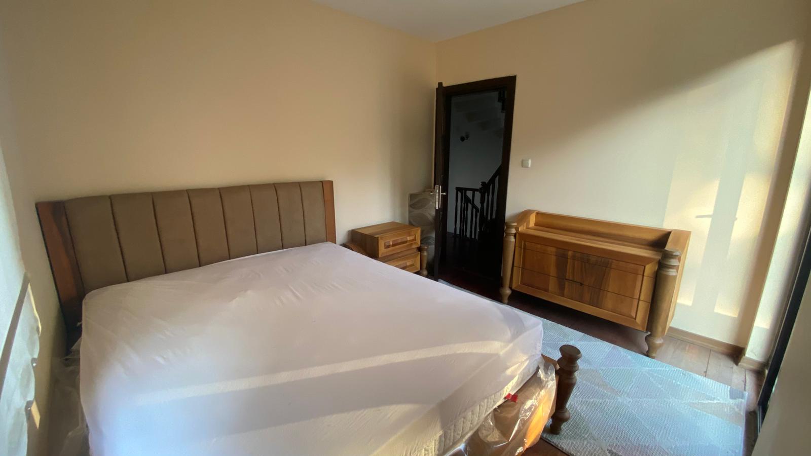 YALINCAK PARK EVLER 2'DE SATILIK TRİPLEKS VİLLA